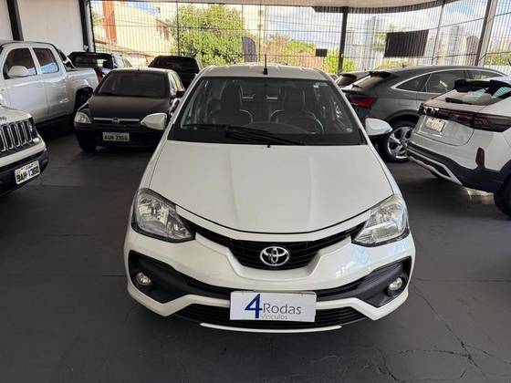 TOYOTA ETIOS 1.5 PLATINUM 16V FLEX 4P AUTOMÁTICO